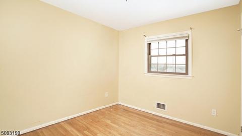 50 Meyer Rd, Edison, NJ 08817 photo 16