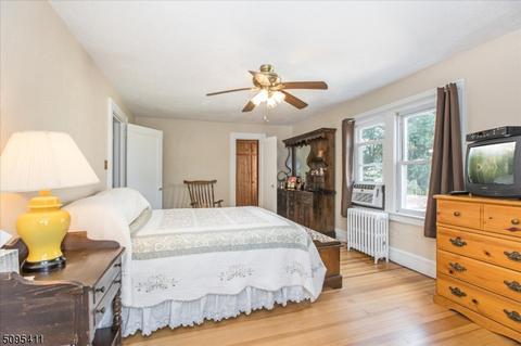 35 Overlook Ter, Nutley, NJ 07110 photo 15