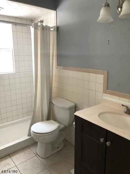 52 Smith Ln, Wayne, NJ 07470 photo 8