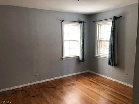 52 Smith Ln, Wayne, NJ 07470 photo 13