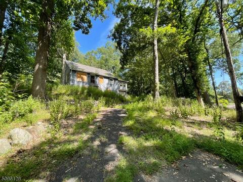 52 Smith Ln, Wayne, NJ 07470 photo 1