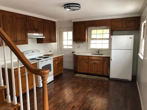 52 Smith Ln, Wayne, NJ 07470 photo 5