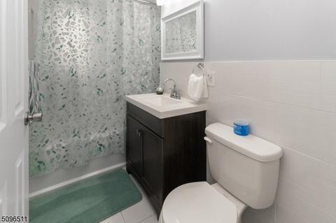 587 Teaneck Rd, Teaneck, NJ 07666 photo 18