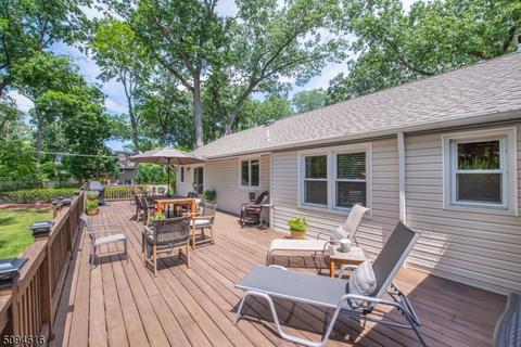 151 Hillcrest Dr, Wayne, NJ 07470 photo 21