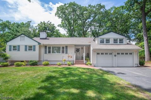 151 Hillcrest Dr, Wayne, NJ 07470 photo 1