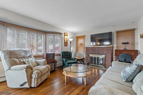 9 Fitting Pl, Nutley, NJ 07110 photo 6