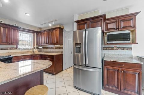 9 Fitting Pl, Nutley, NJ 07110 photo 12