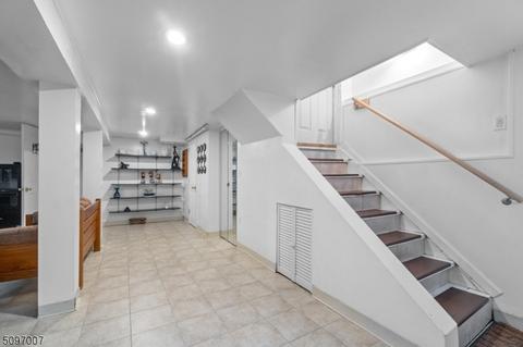 9 Fitting Pl, Nutley, NJ 07110 photo 25