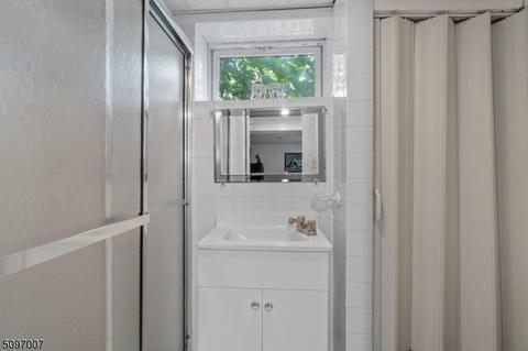 9 Fitting Pl, Nutley, NJ 07110 photo 30