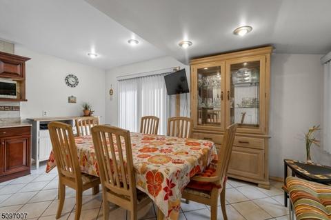 9 Fitting Pl, Nutley, NJ 07110 photo 15