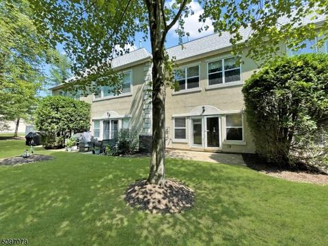 8033 Brittany Dr, Wayne, NJ 07470 photo 21