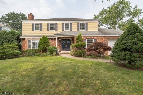 825 Valley Rd, Wayne, NJ 07470 photo 1