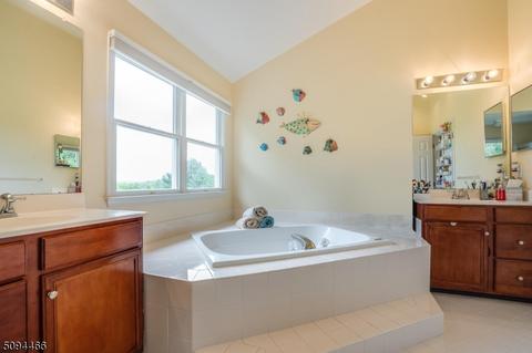 4 Kalan Farm Rd, Hampton, NJ 08827 photo 29
