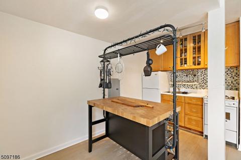 444 River Rd #H, Nutley, NJ 07110 photo 5