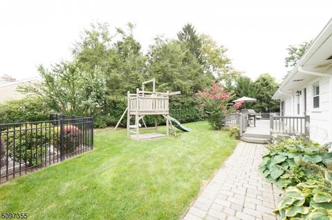 2 Robin Hood Rd, Summit, NJ 07901 photo 35