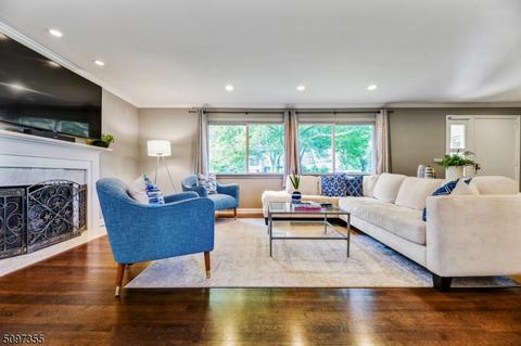 2 Robin Hood Rd, Summit, NJ 07901 photo 12