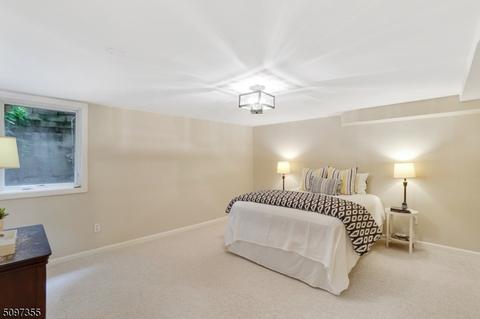 2 Robin Hood Rd, Summit, NJ 07901 photo 28