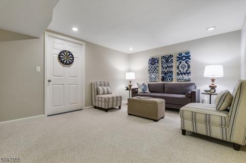 2 Robin Hood Rd, Summit, NJ 07901 photo 27