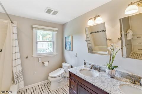 2 Robin Hood Rd, Summit, NJ 07901 photo 25