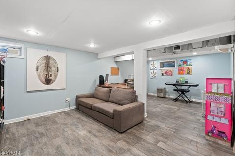829 Hemlock Rd, Union, NJ 07083 photo 18
