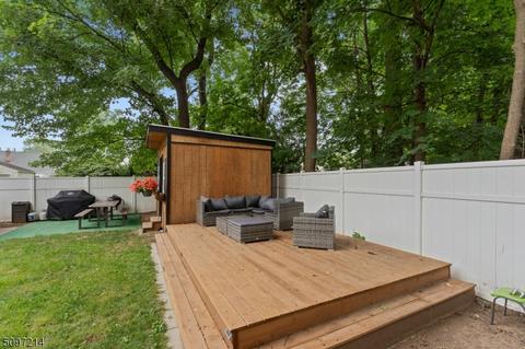 829 Hemlock Rd, Union, NJ 07083 photo 21