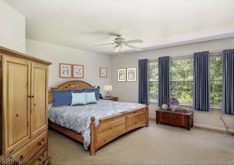 32 Saxton Dr, Hackettstown, NJ 07840 photo 10