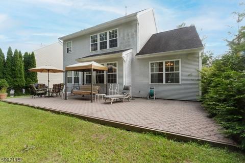 32 Saxton Dr, Hackettstown, NJ 07840 photo 16