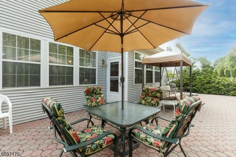 32 Saxton Dr, Hackettstown, NJ 07840 photo 17