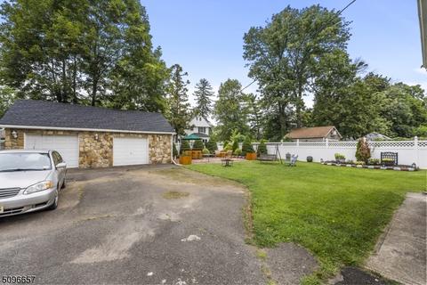 70 Willow Ave, North Plainfield, NJ 07060 photo 11