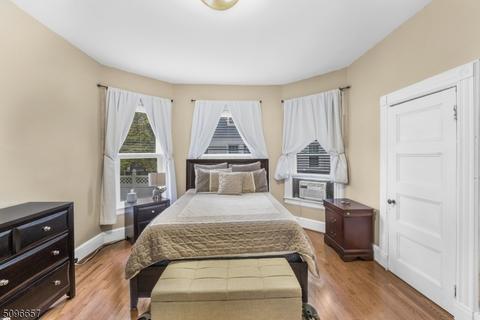 70 Willow Ave, North Plainfield, NJ 07060 photo 17