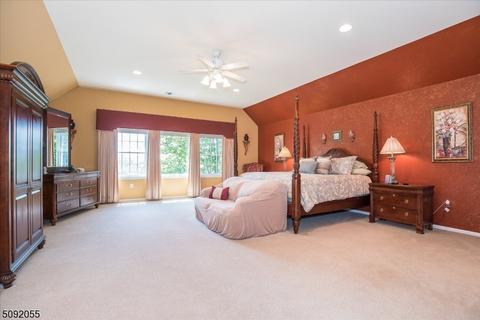 30 Stratton Dr, Wayne, NJ 07470 photo 15