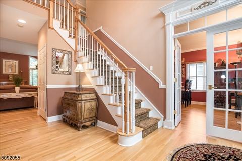 30 Stratton Dr, Wayne, NJ 07470 photo 3