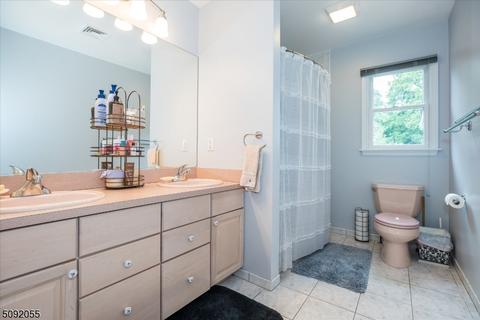 30 Stratton Dr, Wayne, NJ 07470 photo 20