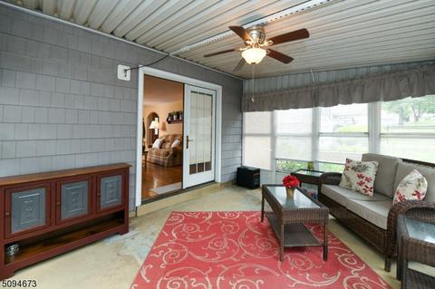14 Crest Dr, Bound Brook, NJ 08805 photo 27