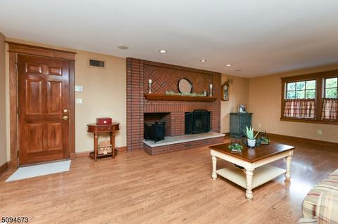 14 Crest Dr, Bound Brook, NJ 08805 photo 15