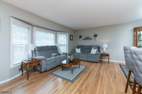 14 Crest Dr, Bound Brook, NJ 08805 photo 13
