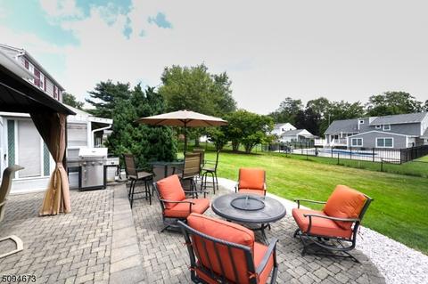 14 Crest Dr, Bound Brook, NJ 08805 photo 32
