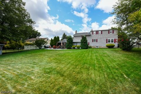14 Crest Dr, Bound Brook, NJ 08805 photo 34