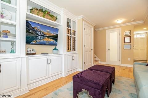 8 Edwin Rd, Morris Plains, NJ 07950 photo 8