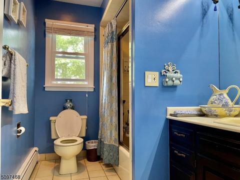 15 Raymar Ln, Wayne, NJ 07470 photo 8