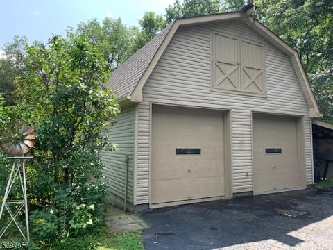 54 Moore Rd, Wantage, NJ 07461 photo 4