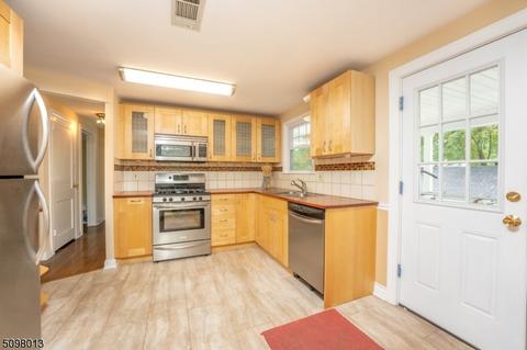 36 Edison Dr, Summit, NJ 07901 photo 13