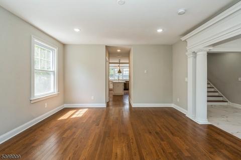 563 Berkeley Ave, Orange, NJ 07050 photo 10