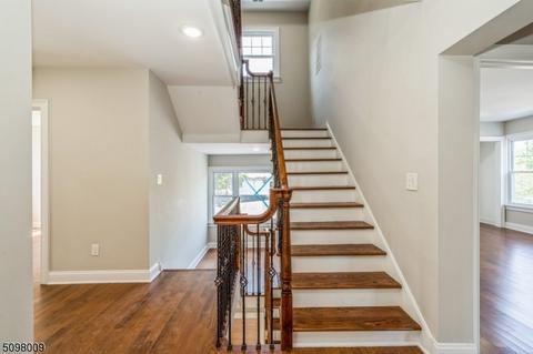 563 Berkeley Ave, Orange, NJ 07050 photo 19