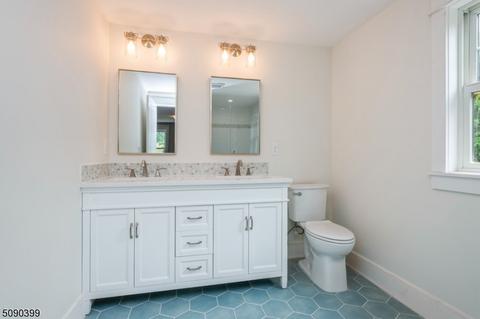 12 Mohawk Dr, Cranford, NJ 07016 photo 13