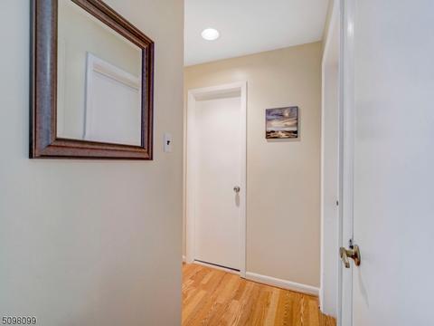 103 River Rd Apt E4 #E4, Nutley, NJ 07110 photo 10