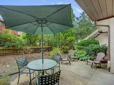 103 River Rd Apt E4 #E4, Nutley, NJ 07110 photo 4