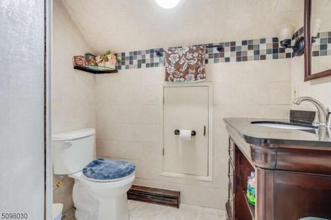 39 Upper Skillman St, Hampton, NJ 08827 photo 9