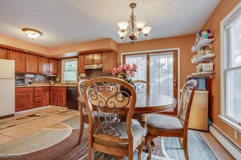 39 Upper Skillman St, Hampton, NJ 08827 photo 3