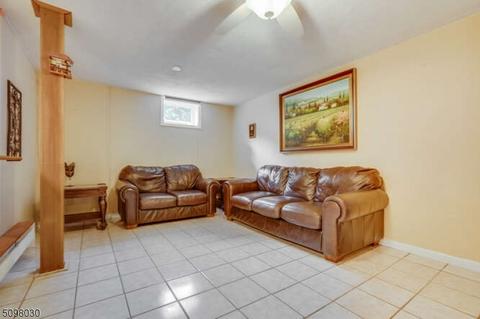 39 Upper Skillman St, Hampton, NJ 08827 photo 4